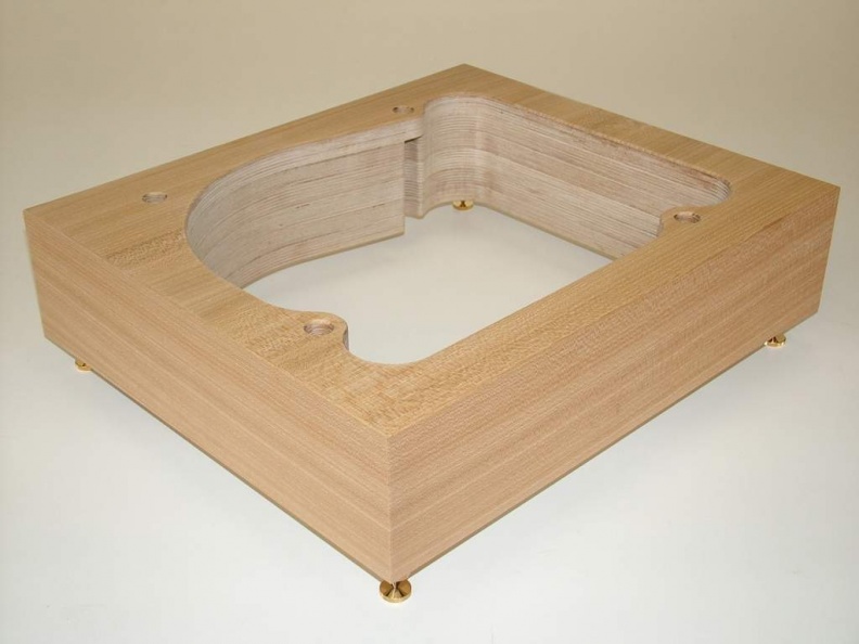 TD124 Rüster-Ulme-gestreift 01